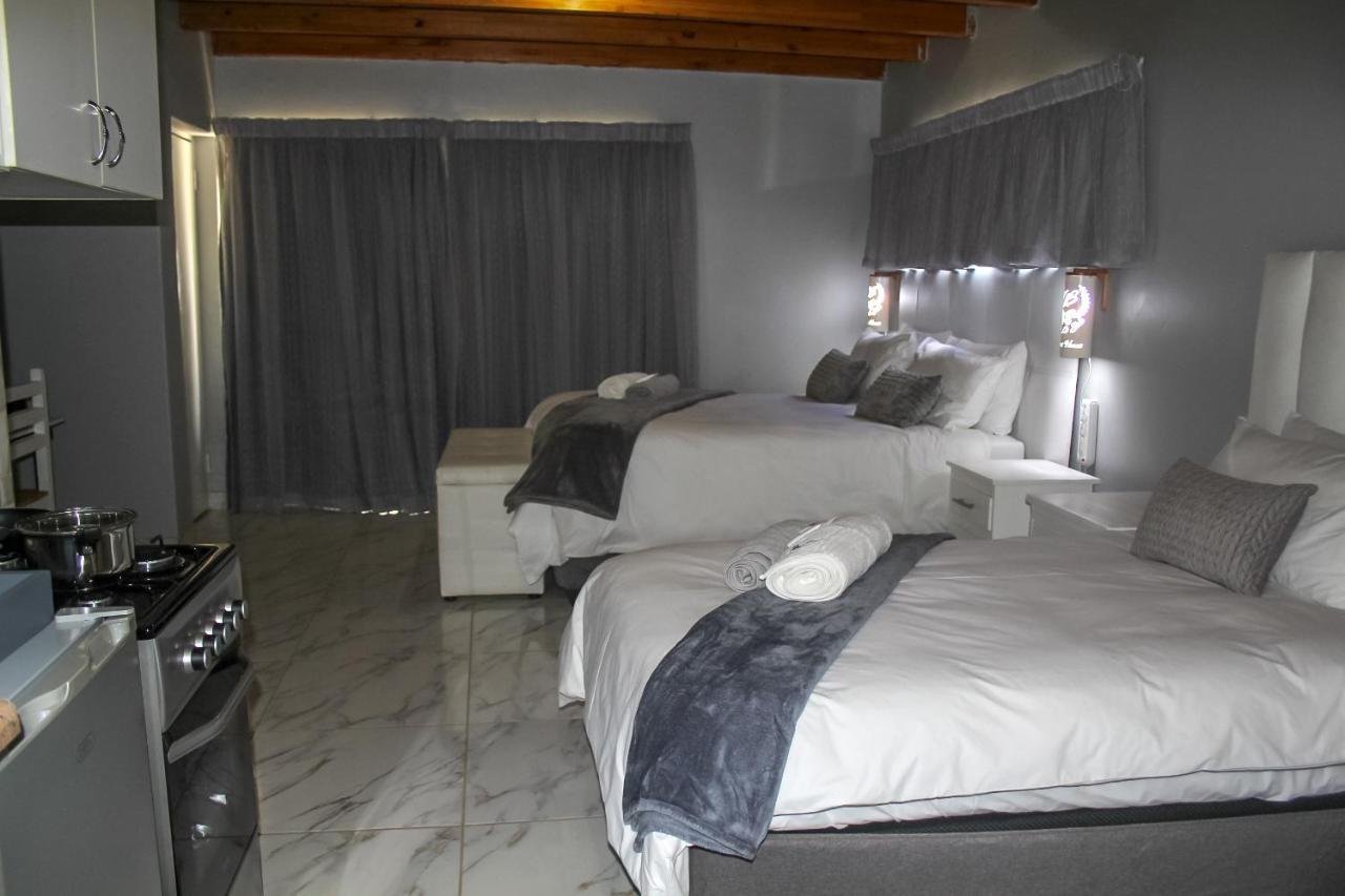 Villa La Sola B&B And Self-Catering Boksburg Extérieur photo